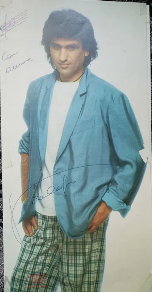Тото Кутунью. Певец. Композитор. Италия Автограф.